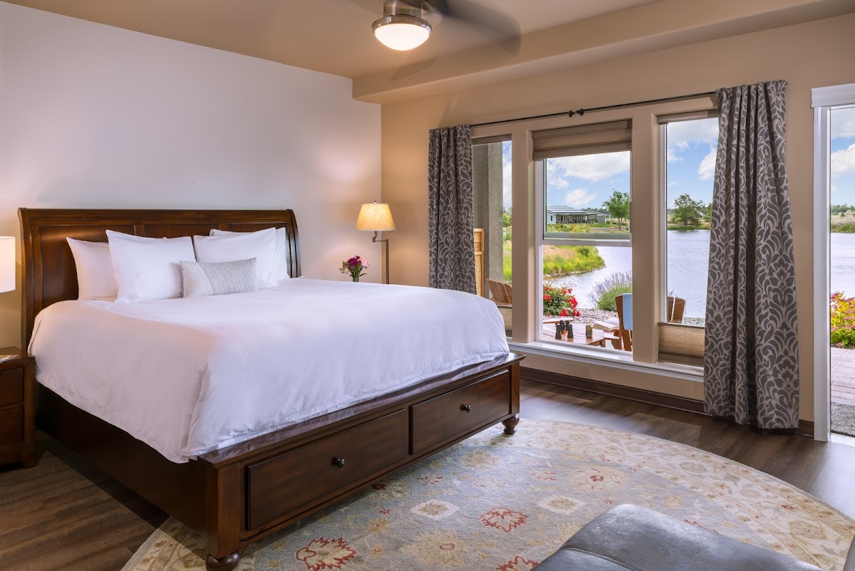 Zillah Lakes Inn photo 2