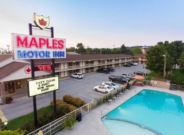 Maples Motor Inn photo 3