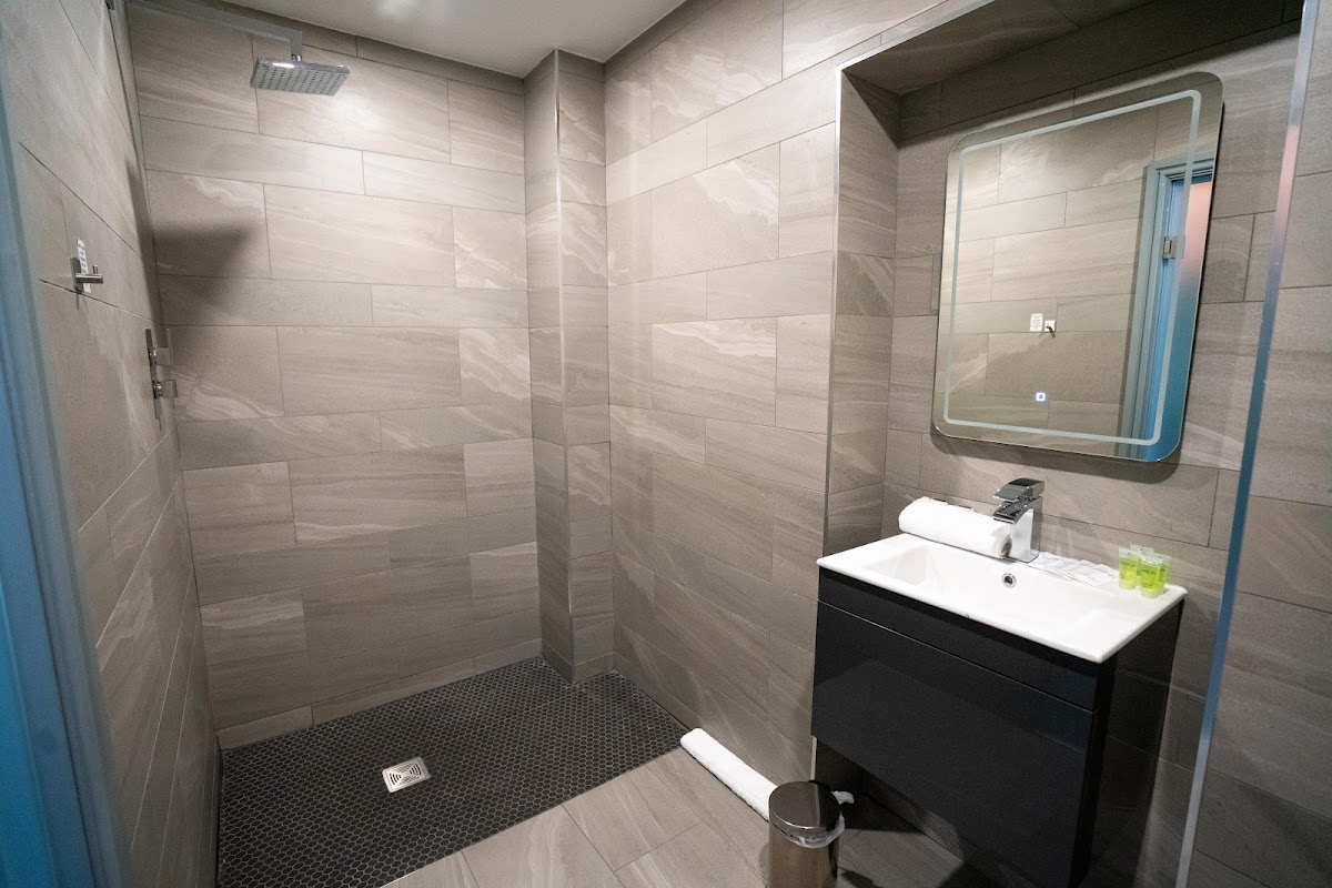 Hotel 105 photo 3