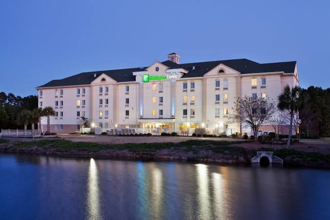Holiday Inn Express Myrtle Beach-Broadway@The Beach by IHG