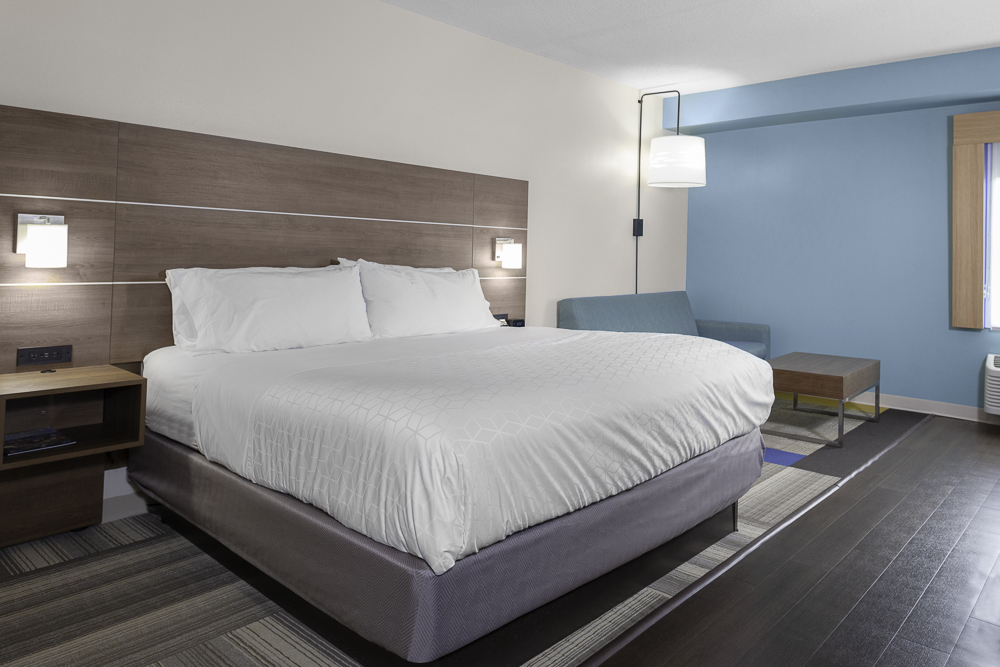 Holiday Inn Express Myrtle Beach-Broadway@The Beach by IHG photo 2