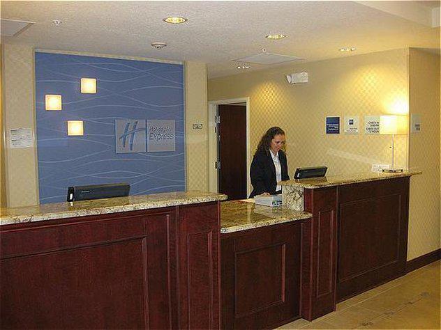 Holiday Inn Express & Suites Orlando South-Davenport by IHG photo 3