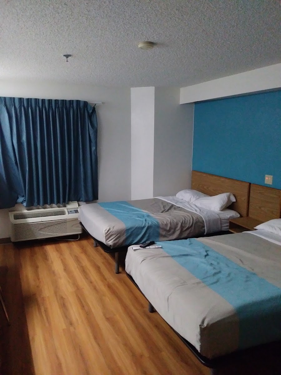 Motel 6 Katy, TX - Houston photo 2