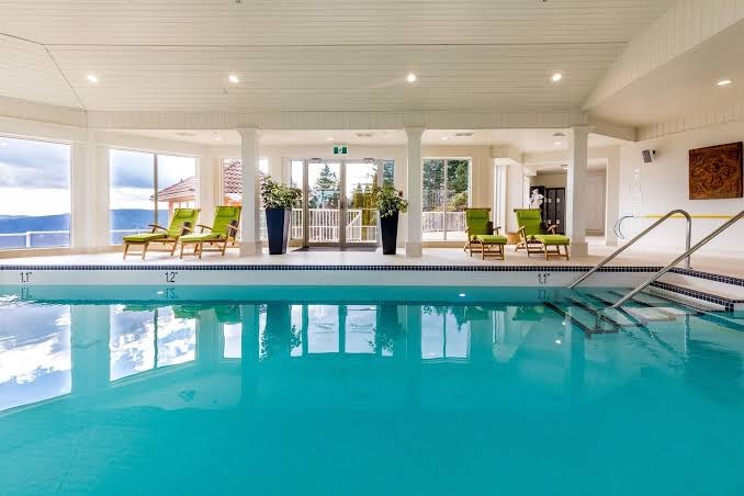 Villa Eyrie Resort photo 2