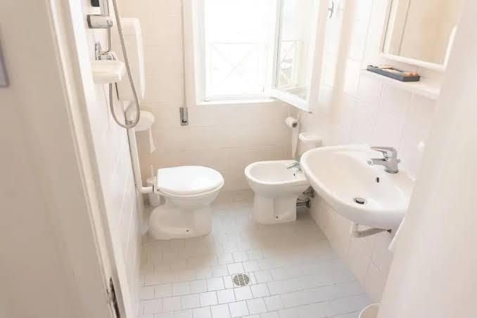 Room 10