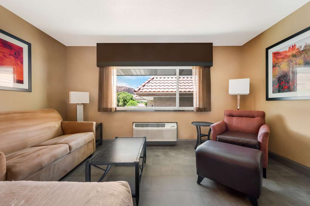 Best Western Plus Canyonlands Inn photo 3
