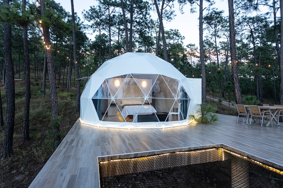 Bosque de León Glamping Hotel