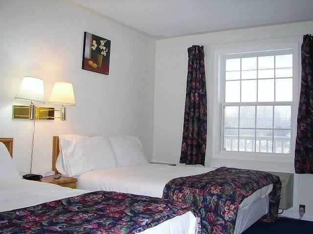 Airport Inn Inc photo 2