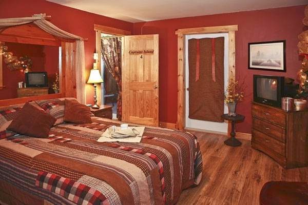 Bears Cove Inn photo 2