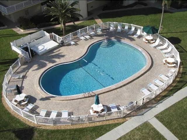 Jamaica Royale photo 3