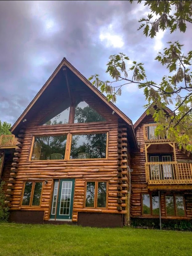 The Ledges Inn