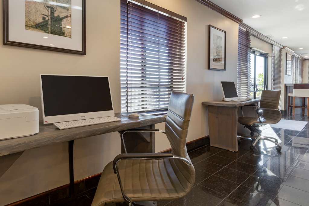 Best Western Plus South Hill Inn photo 2