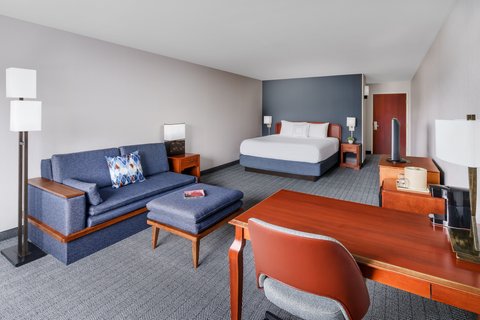 Courtyard by Marriott Sacramento Folsom photo 2