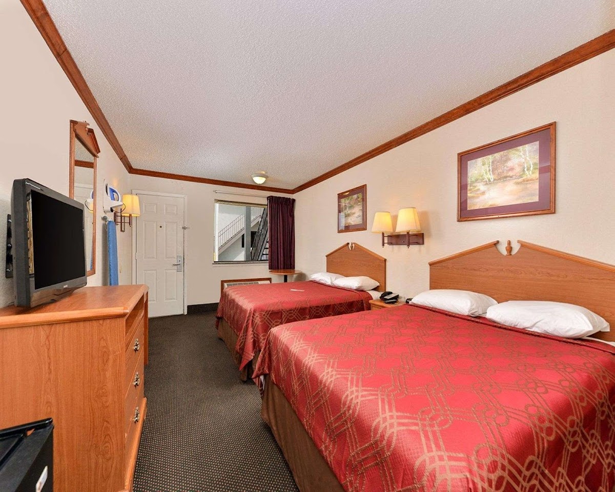 Econo Lodge Killeen near Fort Hood photo 2