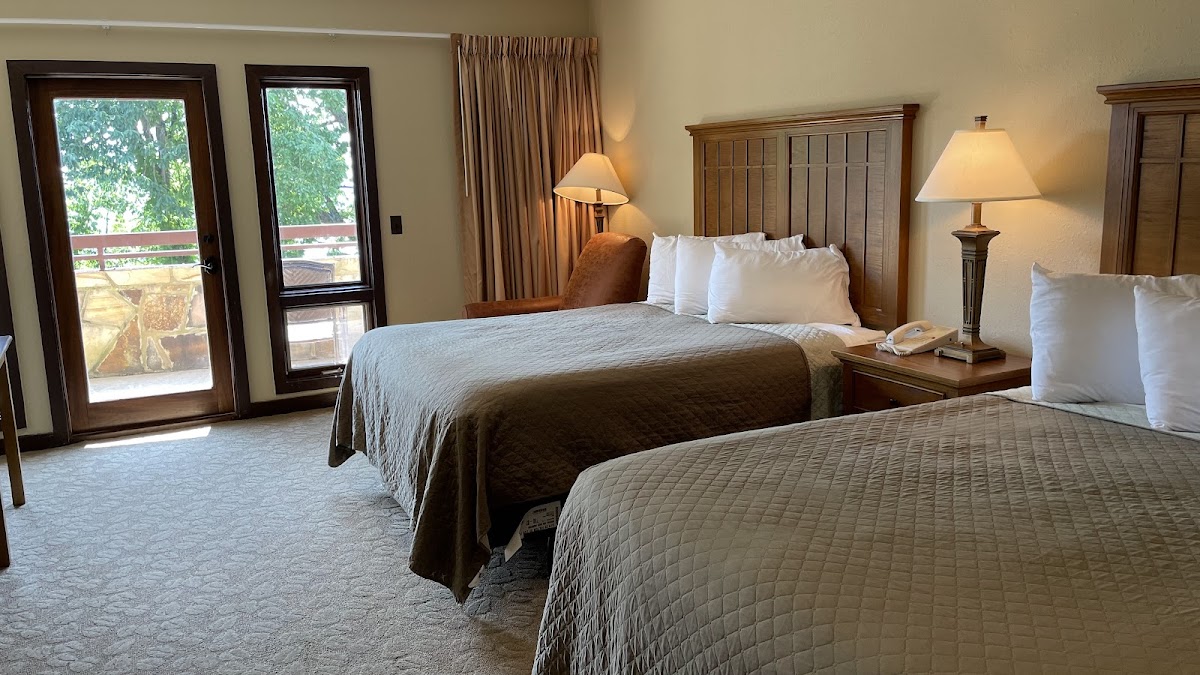 The Lodge at Lake Guntersville State Park photo 2