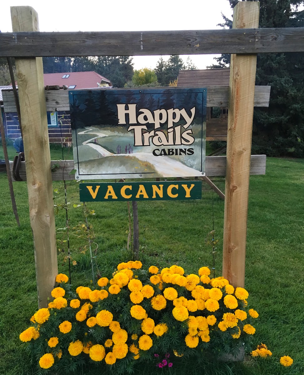 Happy Trails Cabins photo 3