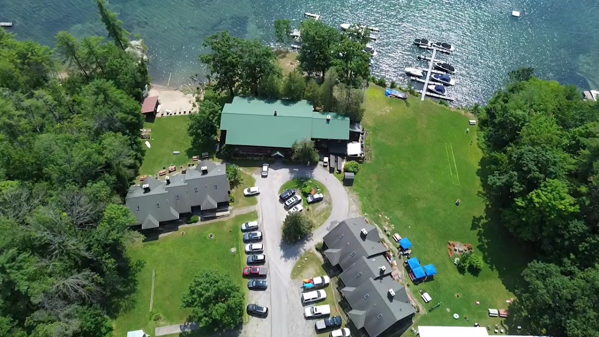 Northern Lake George Resort photo 3