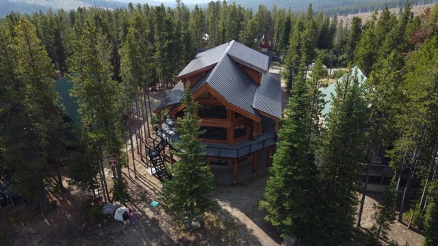 Tinhorn Lodge