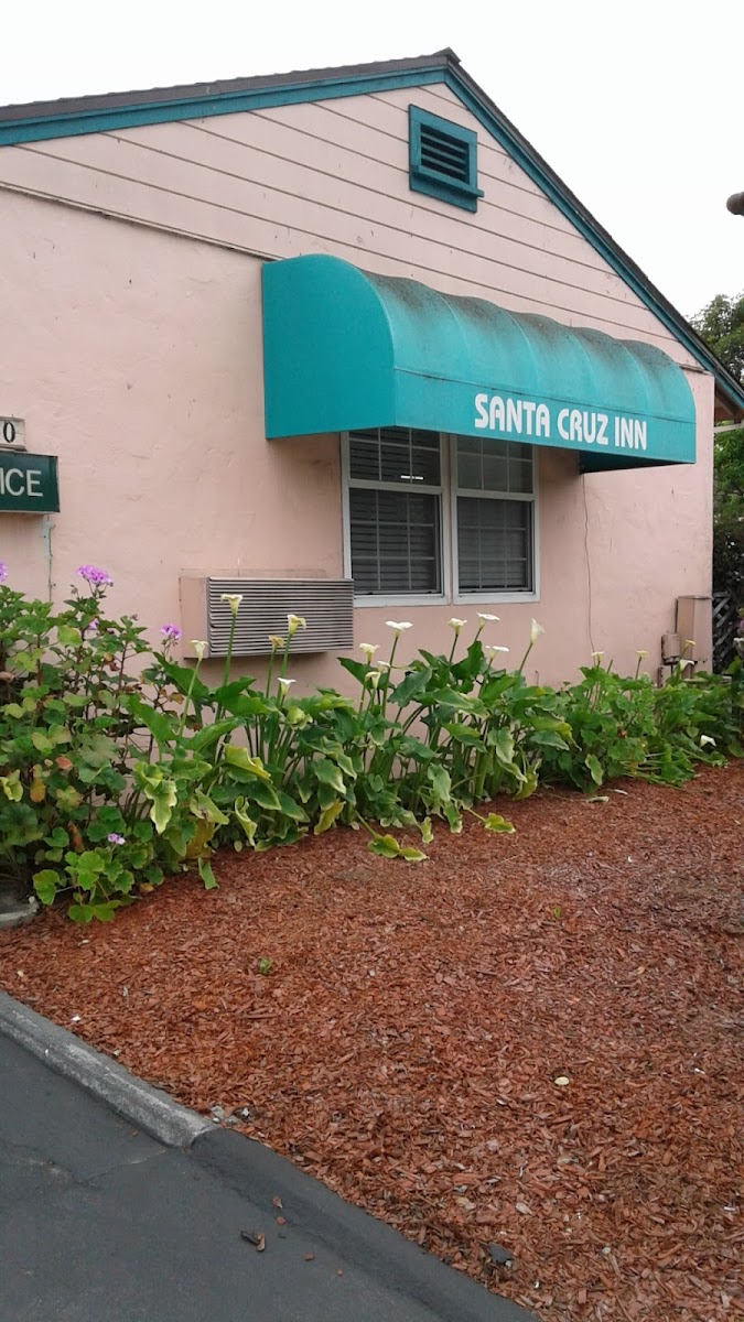 Santa Cruz Inn photo 3
