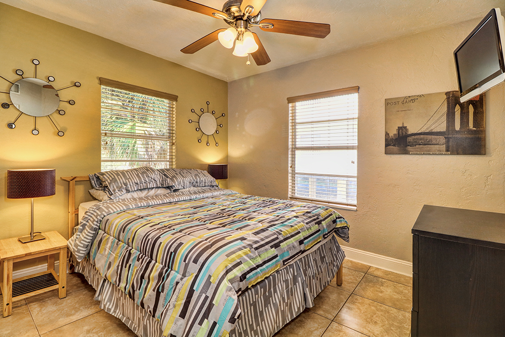 Blue Water Beach Rentals photo 2