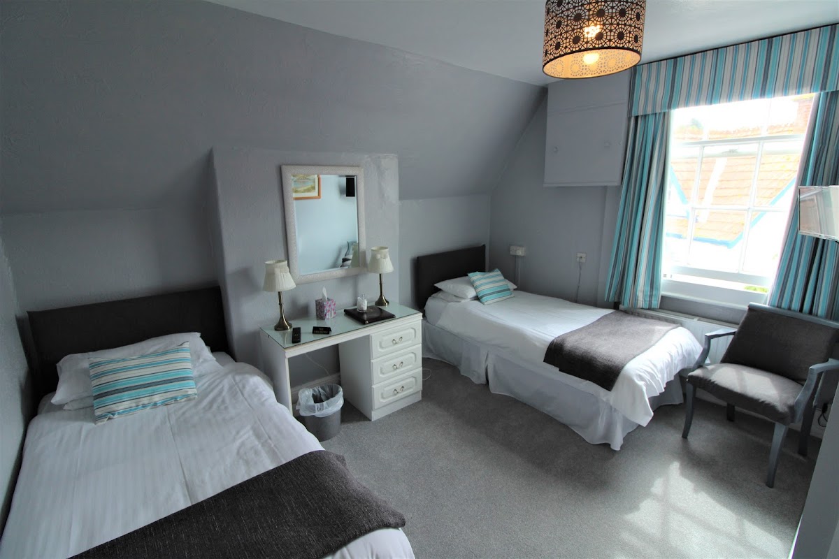 Lorna Doone Hotel & Restaurant photo 2
