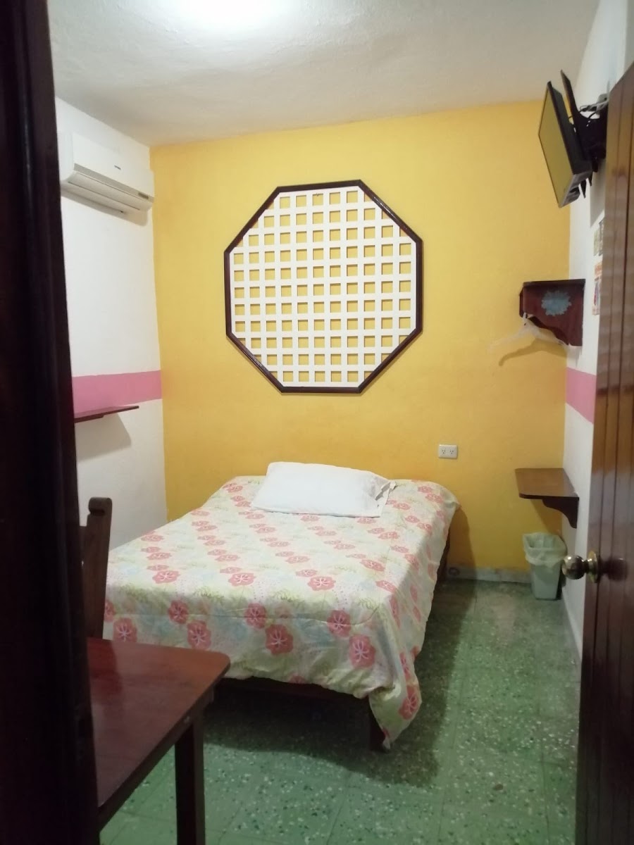 Aries Hotel Cunduacán photo 3