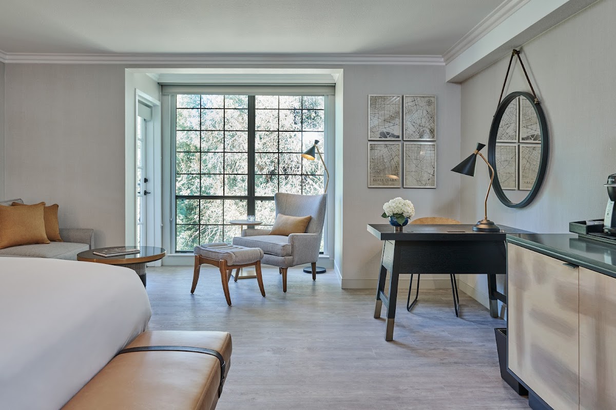 The Inn at Saratoga, Tapestry Collection by Hilton photo 2