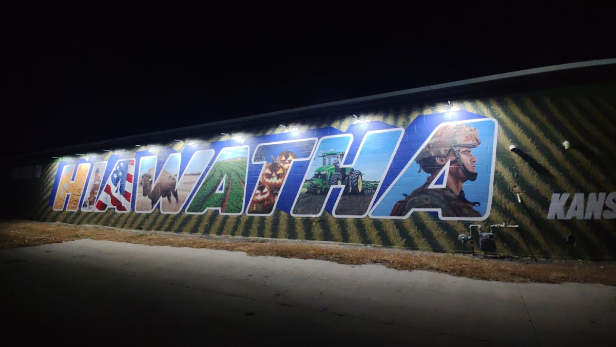 Hiawatha Lodge