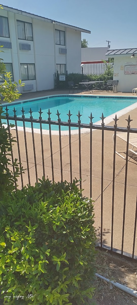 Motel 6 Dallas, TX - South photo 2