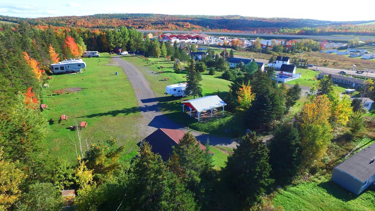 Oasis Motel & Campground