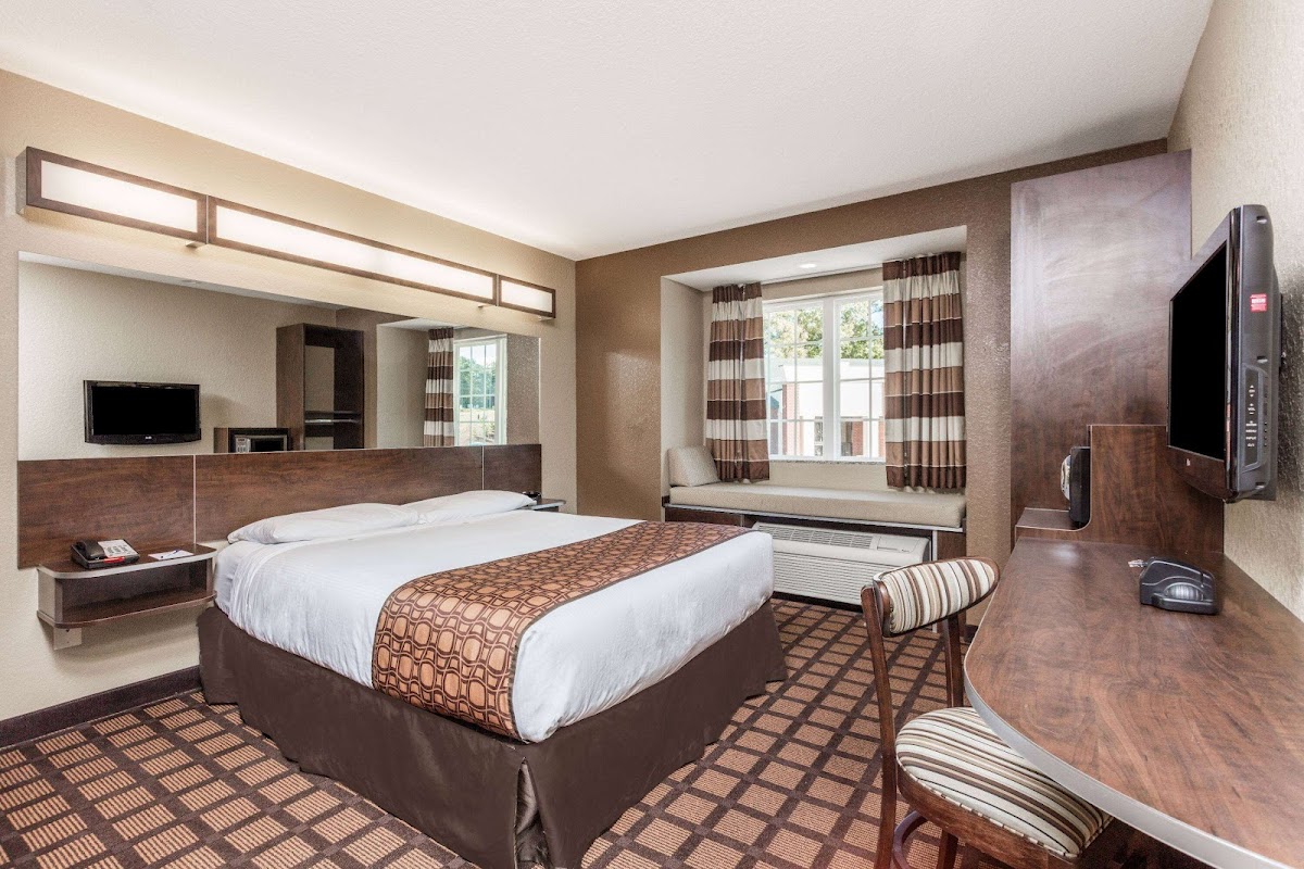 Microtel Inn & Suites by Wyndham Macon photo 2