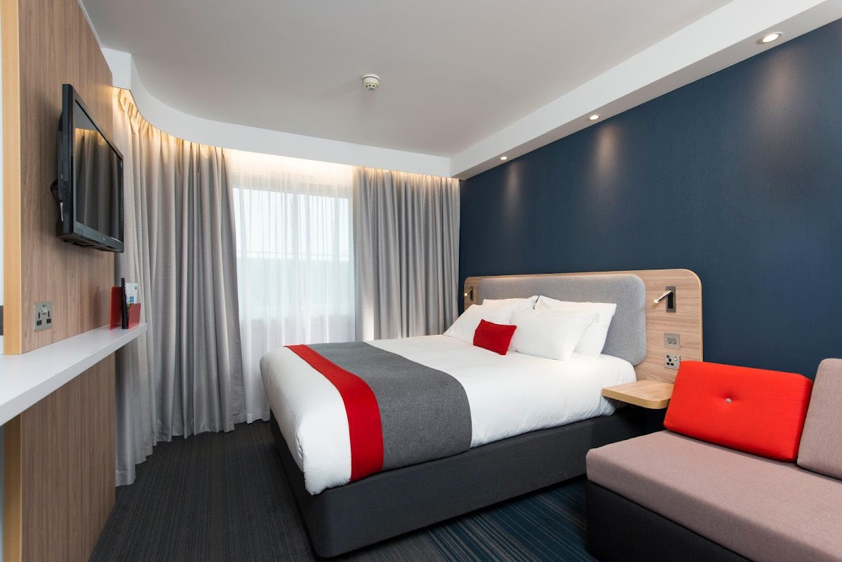 Holiday Inn Express Glasgow Airport by IHG photo 2