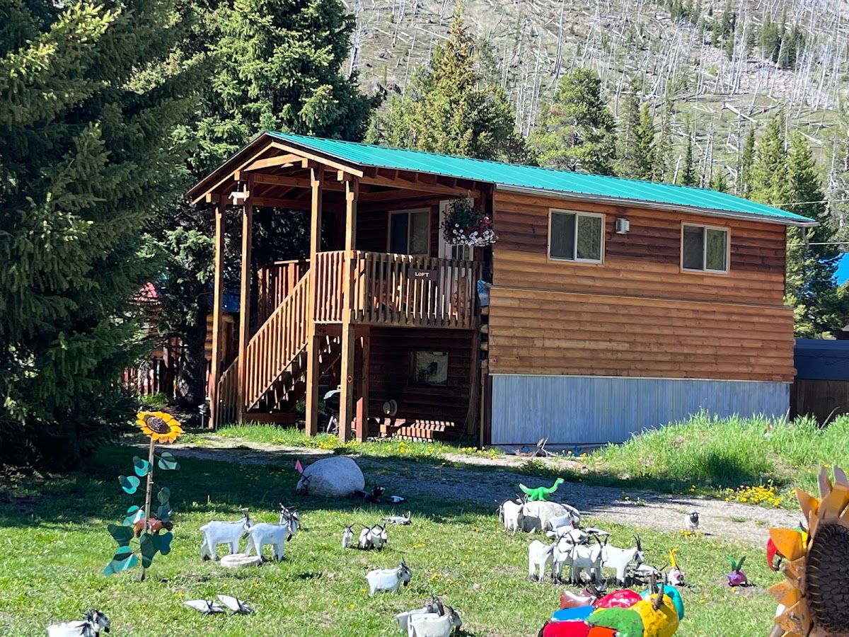 Silver Gate Lodging photo 3