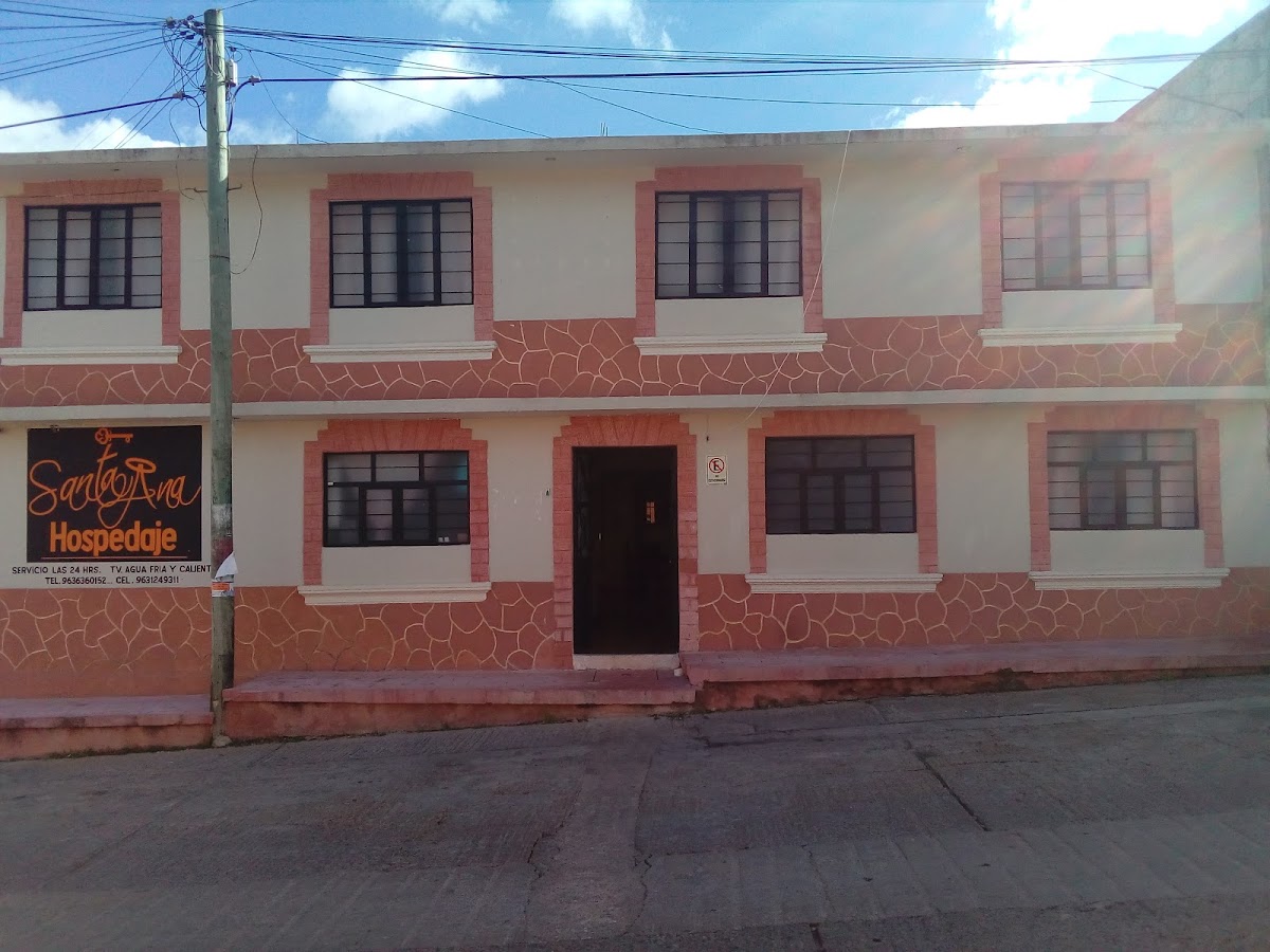 Hospedaje 'Santa Ana'
