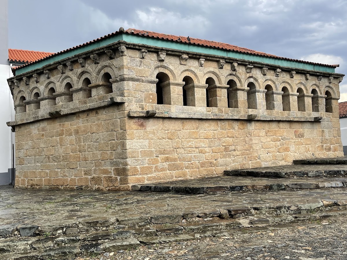 Domus Municipalis