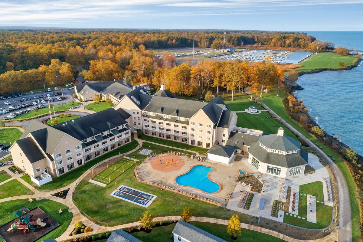 The Lodge at Geneva-on-the-Lake
