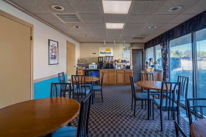 Days Inn by Wyndham Florence Downtown photo 3