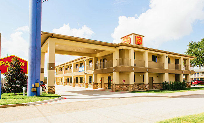 Palace Inn Conroe