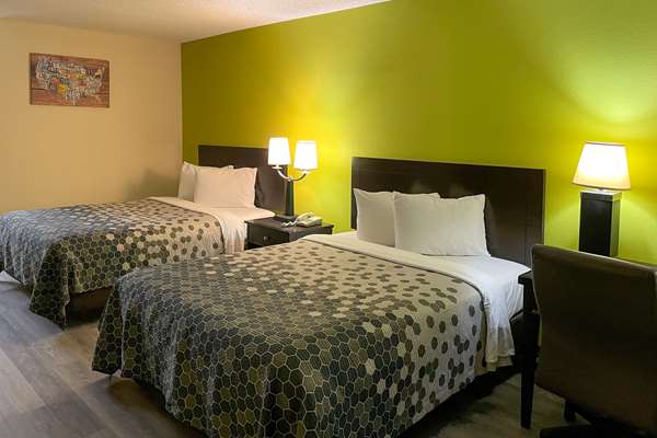 Econo Lodge Inn & Suites Sweetwater I-20 photo 2