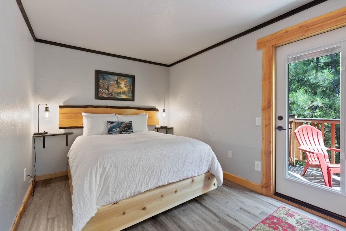Lake Village Lodge photo 2