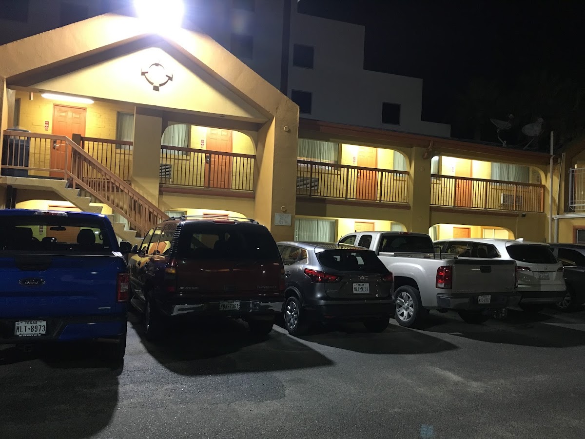 Budget Inn and Suites Corpus Christi photo 3