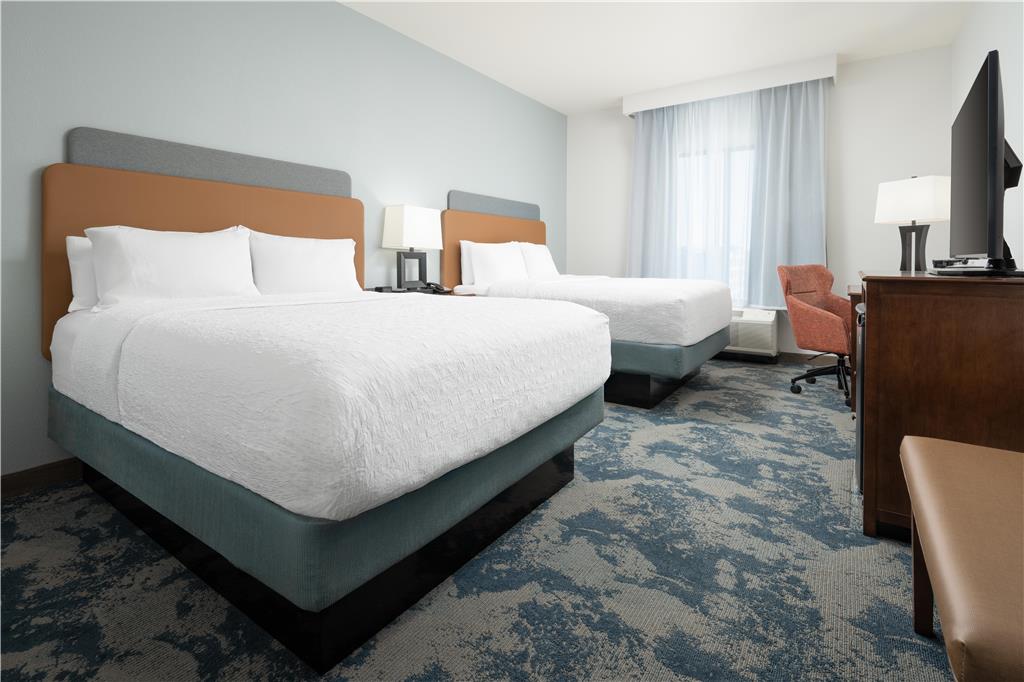 Hampton Inn Cleveland photo 2