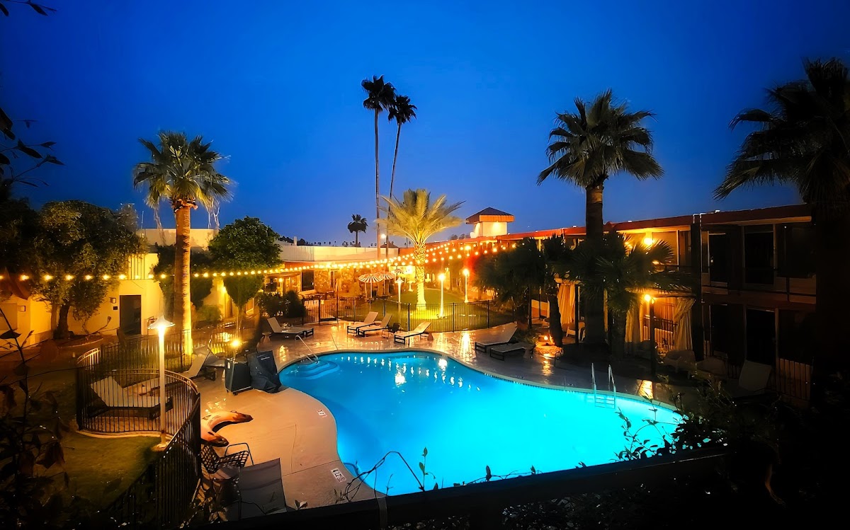 Papago Hotel by Reside, Trademark Collection by Wyndham photo 3