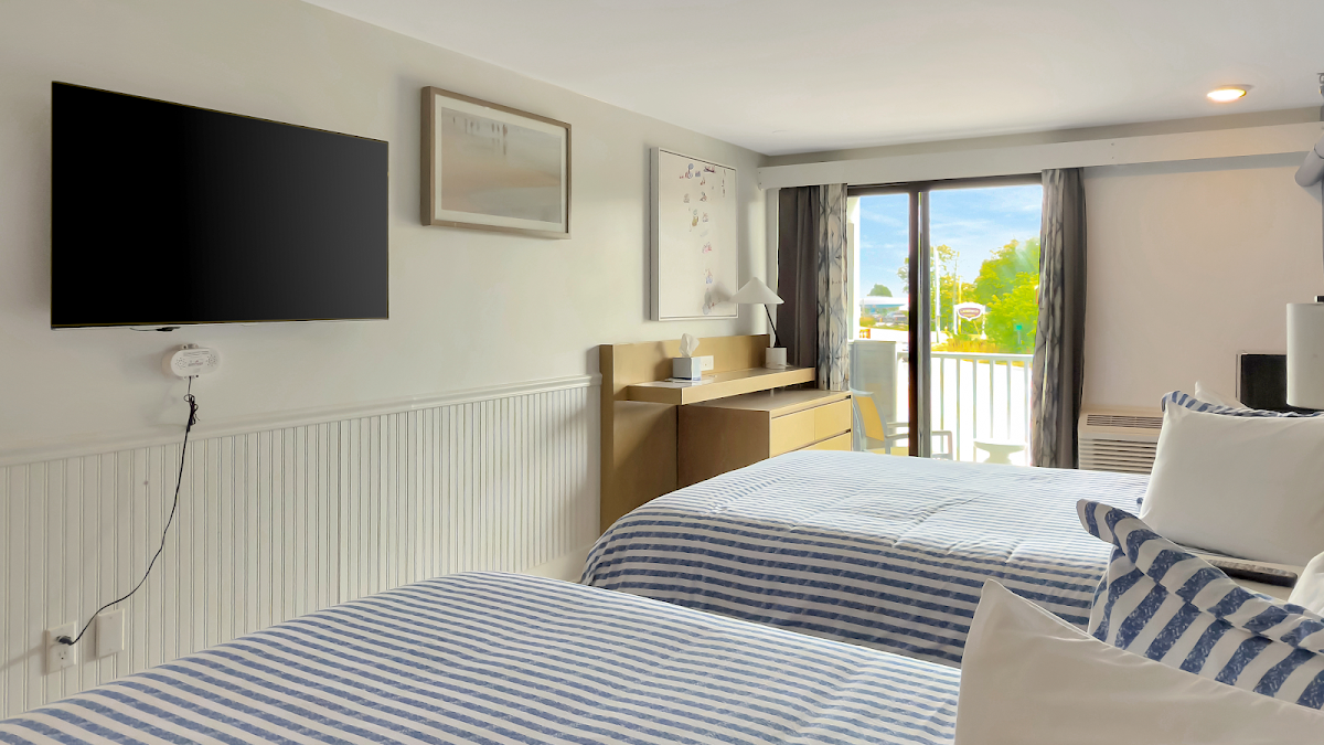 Harborline Hotel Rockland, ME photo 2