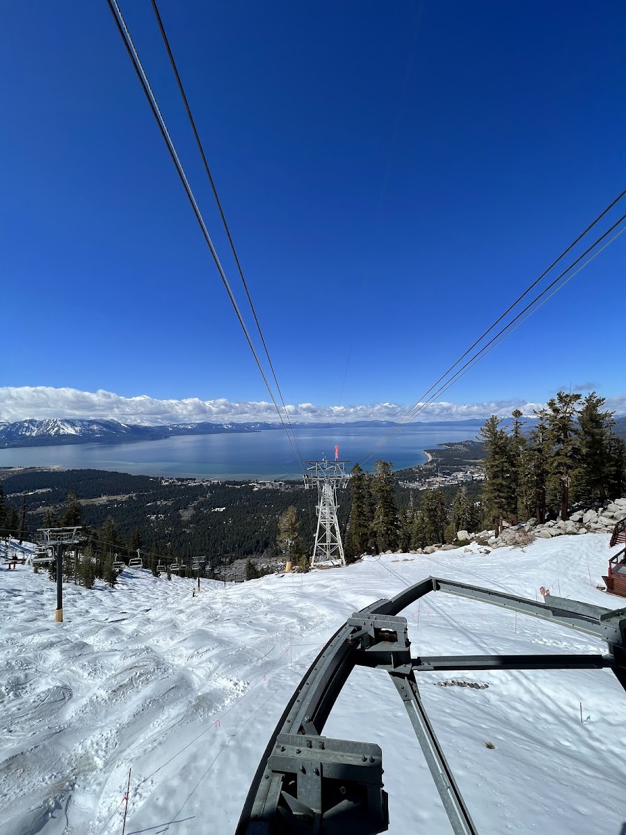 Lower Stagecoach Express Chairlift - Heavenly Ski Resort