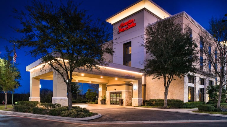 Hampton Inn & Suites Schertz
