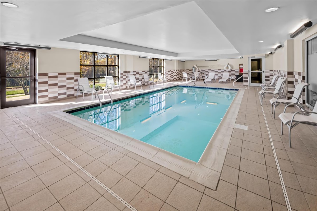 Hampton Inn & Suites Camp Springs/Andrews AFB photo 3