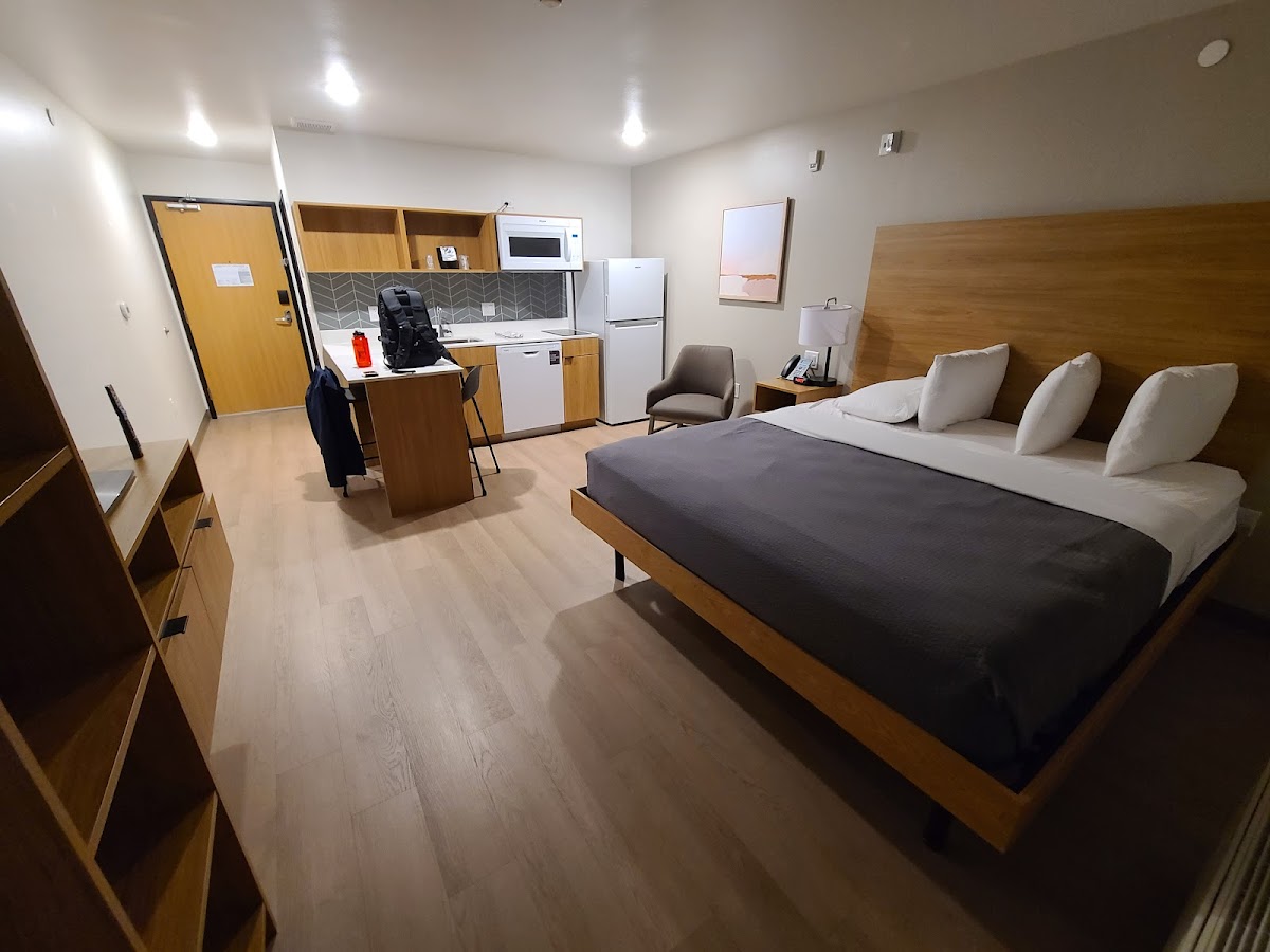 LivAway Suites Syracuse photo 2