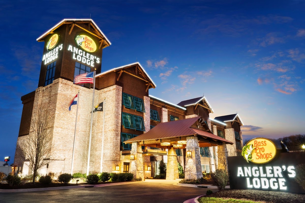 Bass Pro Shops Angler's Lodge
