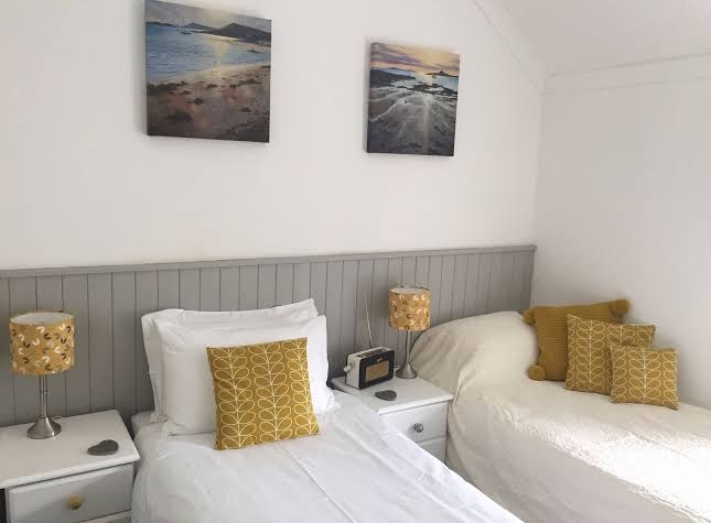 Evergreen Cottage photo 2
